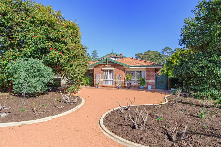 6 Gannon Glen, Mundaring WA 6073