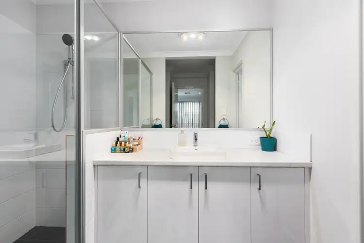 Fifth view of Homely house listing, 31 Stillwell Circuit, Hilbert WA 6112