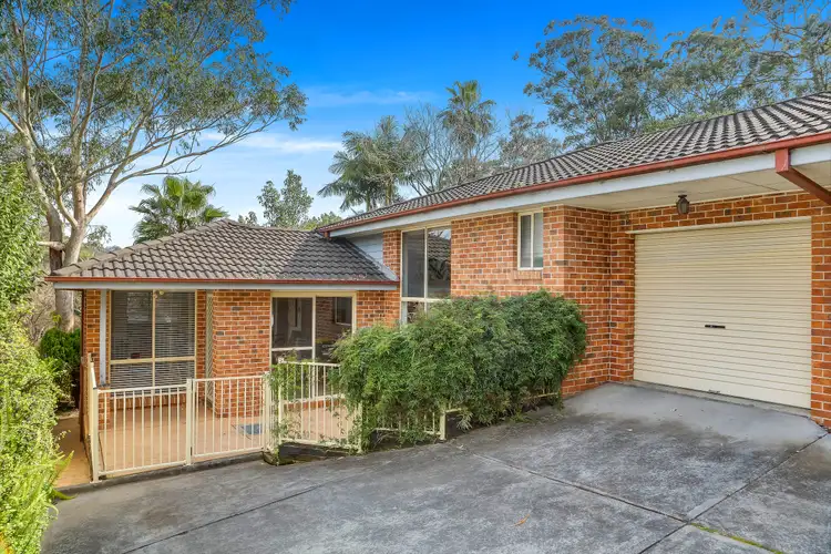2/9 Thornley Street, Wyoming NSW 2250