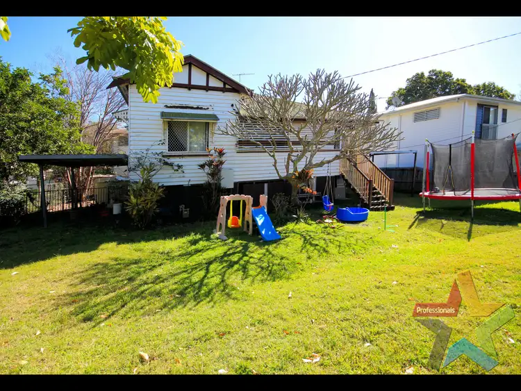 99 Thorn Street, Ipswich QLD 4305