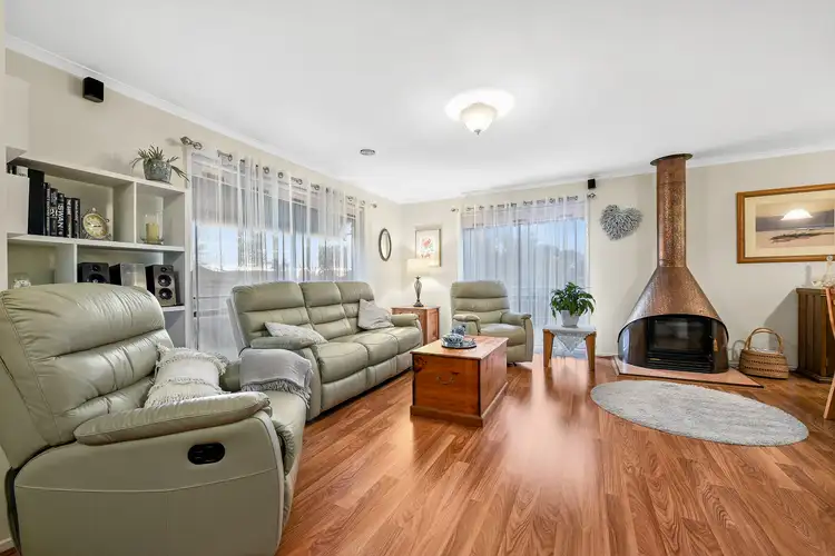 Fourth view of Homely house listing, 5 Stallion Court, Narre Warren South VIC 3805