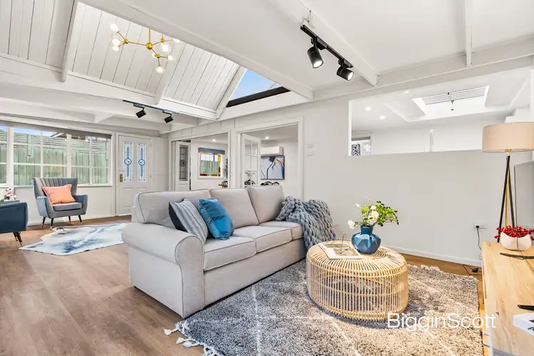 240 Frankston-Dandenong Road, Seaford VIC 3198