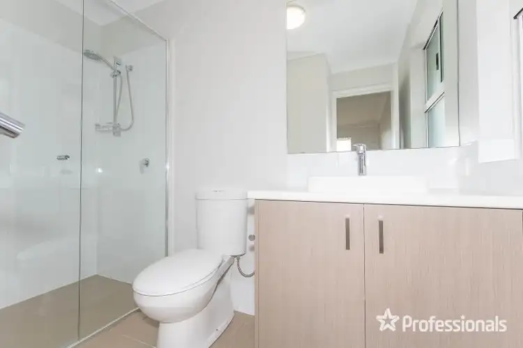 Fourth view of Homely house listing, 16 Russet Way, Baldivis WA 6171