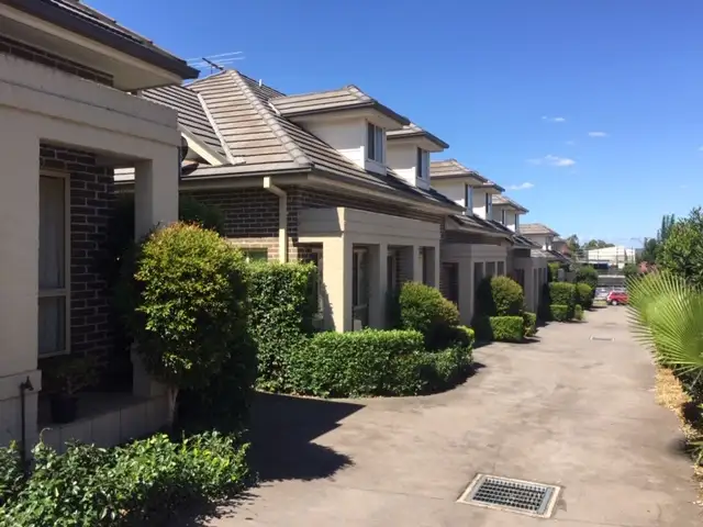 4/15 AUSTRALIA STREET, St Marys NSW 2760