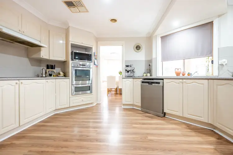 Fifth view of Homely house listing, 7 North Grove Drive, Griffith NSW 2680