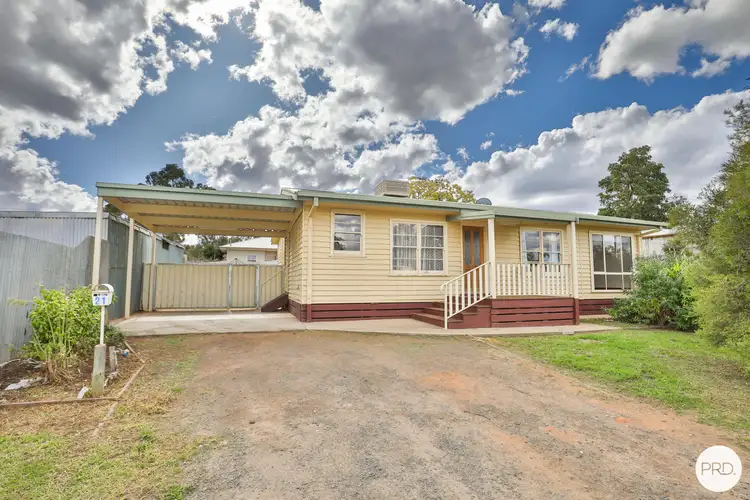 21 Latrobe Avenue, Red Cliffs VIC 3496