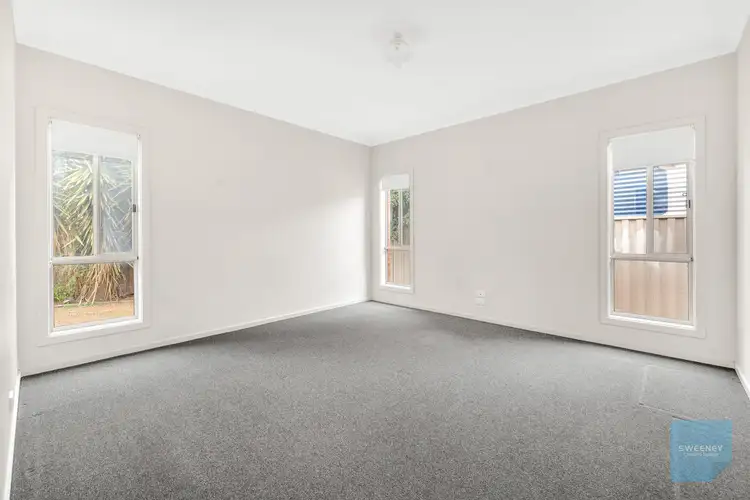 Seventh view of Homely house listing, 31 Oakview Parade, Caroline Springs VIC 3023