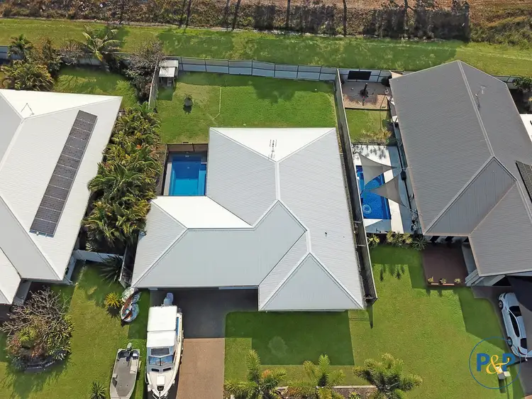 9 Dugong Court, Bushland Beach QLD 4818