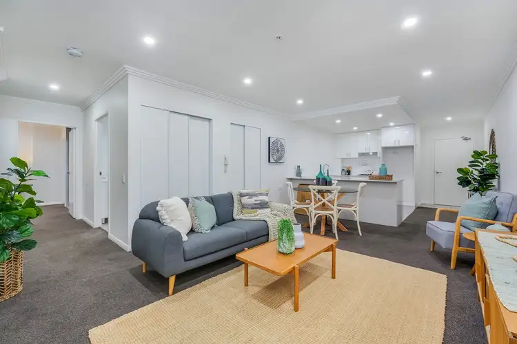 6/71 Faunce Street West, Gosford NSW 2250