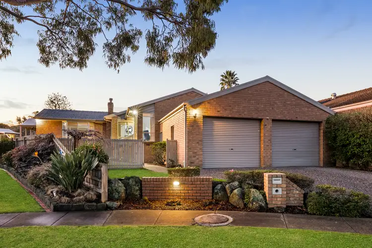 13 Roger Court, Rowville VIC 3178