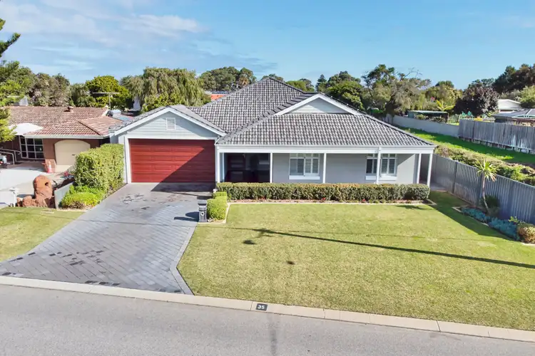 35 Waimea Road, Safety Bay WA 6169