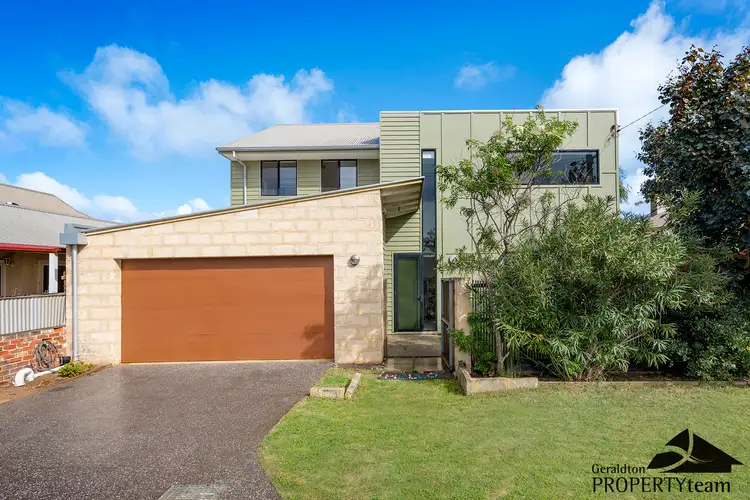 14 Pollard Street, Beachlands WA 6530