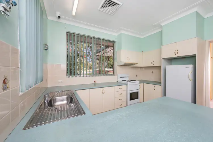 Fourth view of Homely house listing, 19 Mount Waring Rd, Toronto NSW 2283