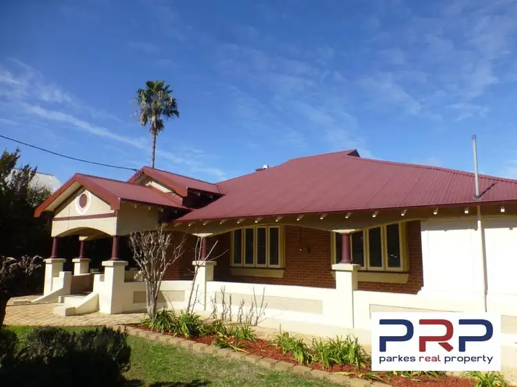 17 Cecile Street, Parkes NSW 2870