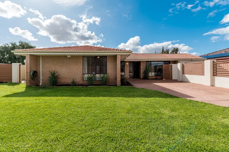 1 Silkyoak Place, Morley WA 6062