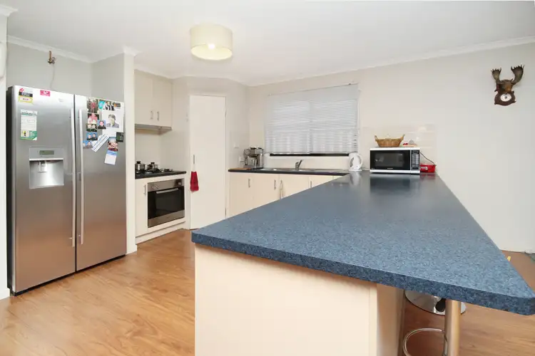 Third view of Homely house listing, 4 Weight Close, Horsham VIC 3400