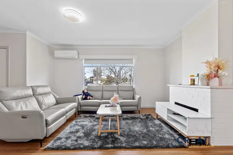 56A Churchill Avenue