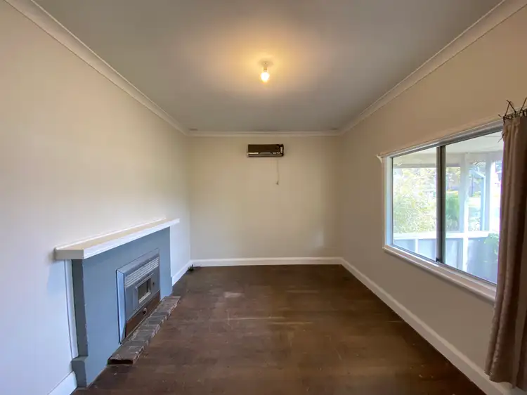 4 Bourne Place, Manjimup WA 6258