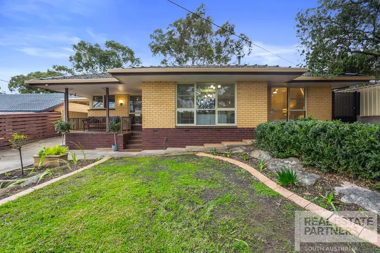 18 Springwood Ave, Redwood Park SA 5097