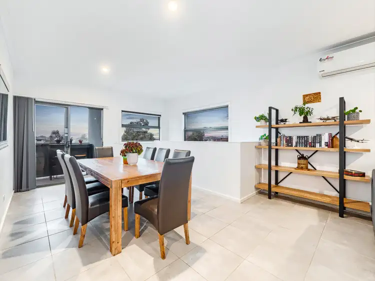 Fifth view of Homely townhouse listing, 20 Grandvista Crescent, Cranbourne West VIC 3977