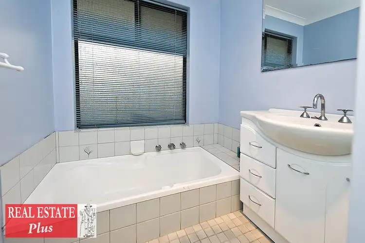 Fifth view of Homely house listing, 6 Ryan Court, Midland WA 6056