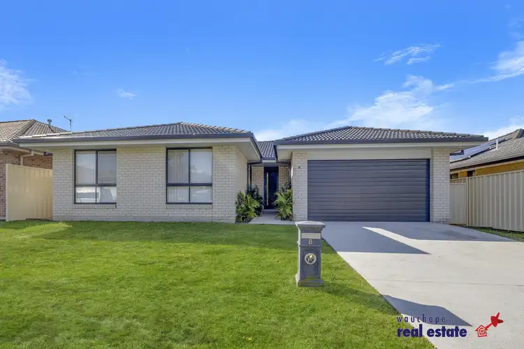 8 Farlow Street, Wauchope NSW 2446