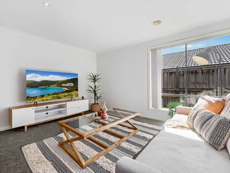 Sixth view of Homely house listing, 4 Greenview Court, Cranbourne North VIC 3977
