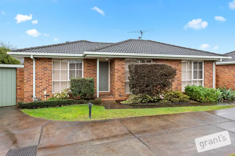 2/25-27 Madison Avenue, Narre Warren VIC 3805