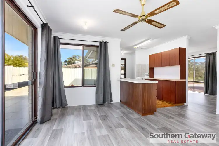 14 McKanna Gardens, Parmelia WA 6167