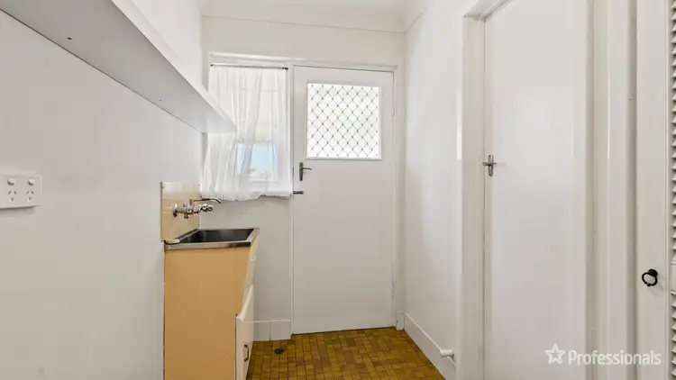 Sixth view of Homely semi-detached listing, 8 Lavant Way, Balga WA 6061