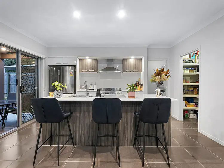 Fifth view of Homely house listing, 10 Lillypilly Drive, Ripley QLD 4306