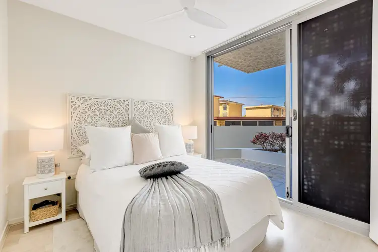 Sixth view of Homely unit listing, 2/13 Ivory Crescent, Tweed Heads NSW 2485