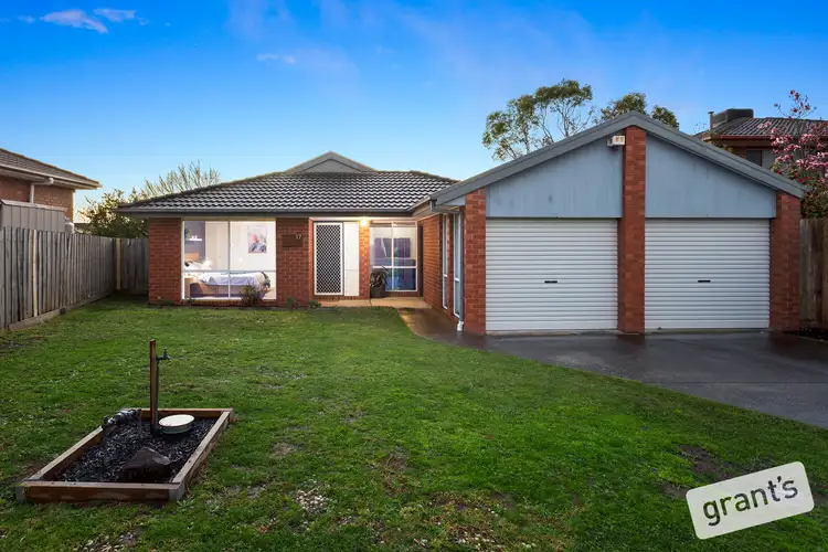 17 Jacksons Road, Narre Warren VIC 3805