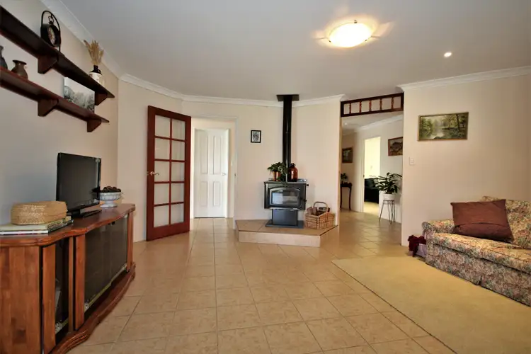Sixth view of Homely house listing, 8 Silvergull Terrace, Australind WA 6233