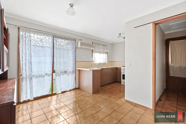 Fifth view of Homely unit listing, 2/33 Bennett Street, Moe VIC 3825