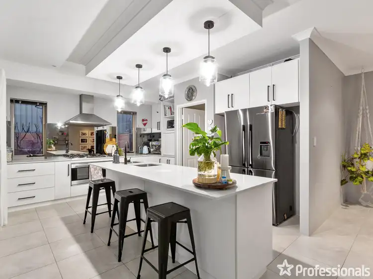 Fourth view of Homely house listing, 4 Searchers Crescent, Baldivis WA 6171