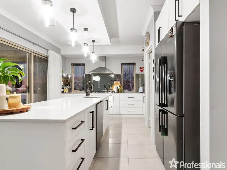 Fifth view of Homely house listing, 4 Searchers Crescent, Baldivis WA 6171