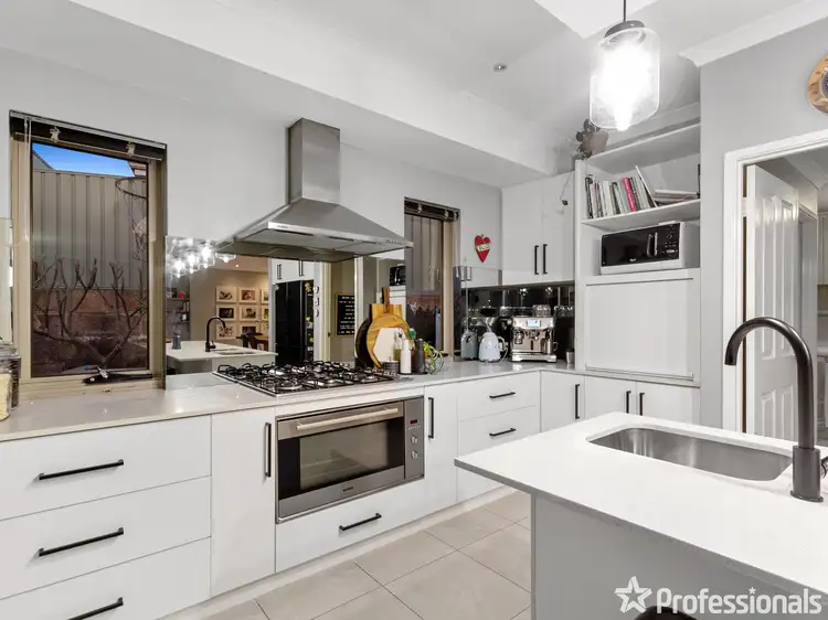 Sixth view of Homely house listing, 4 Searchers Crescent, Baldivis WA 6171
