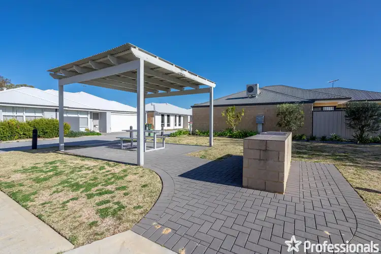 Fourth view of Homely unit listing, 8/99 Lowanna Way, Armadale WA 6112
