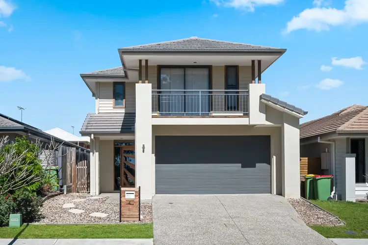 4 Arnaldo Avenue, Augustine Heights QLD 4300