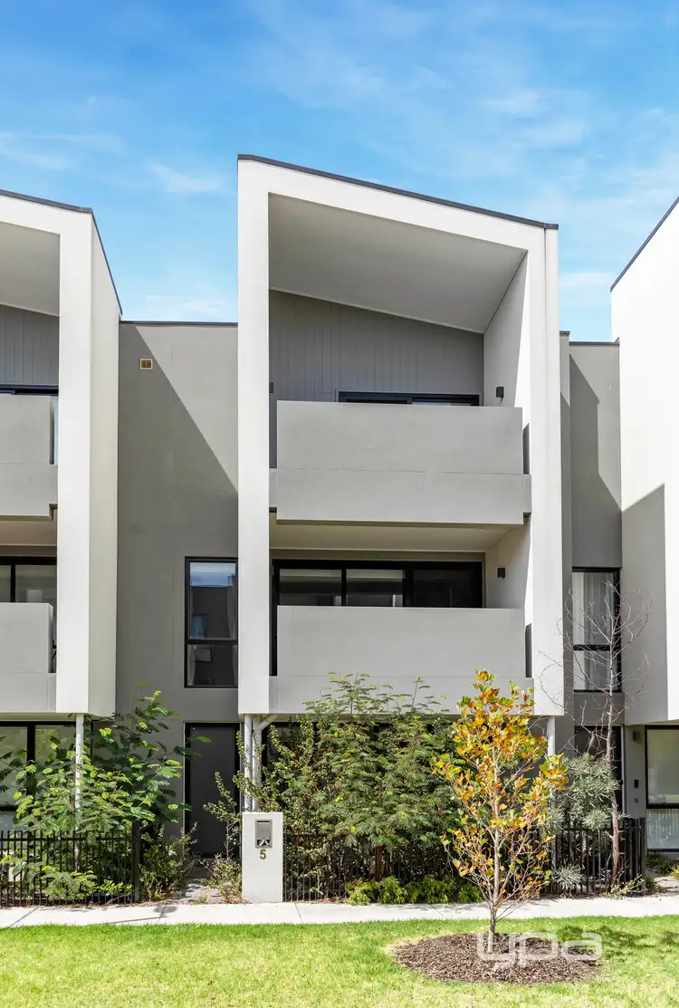 5 Higgins Walk