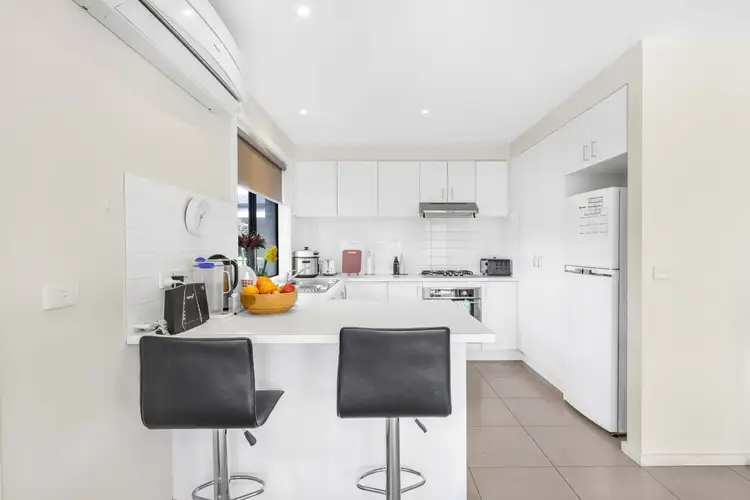Fourth view of Homely house listing, 4/34 Tuscany Rise, Pakenham VIC 3810