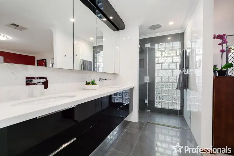 Third view of Homely house listing, 6 Rodondo Place, Shelley WA 6148