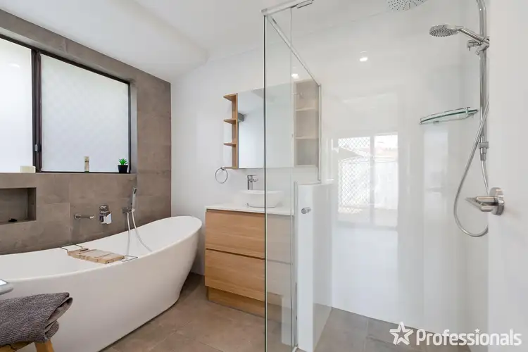 Fourth view of Homely house listing, 6 Rodondo Place, Shelley WA 6148