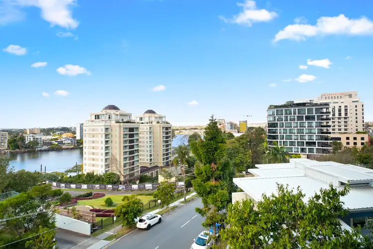 15/89 Lambert Street, Kangaroo Point QLD 4169