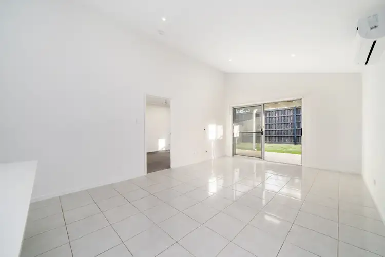 Sixth view of Homely house listing, 35 Tribeca Circuit, North Lakes QLD 4509