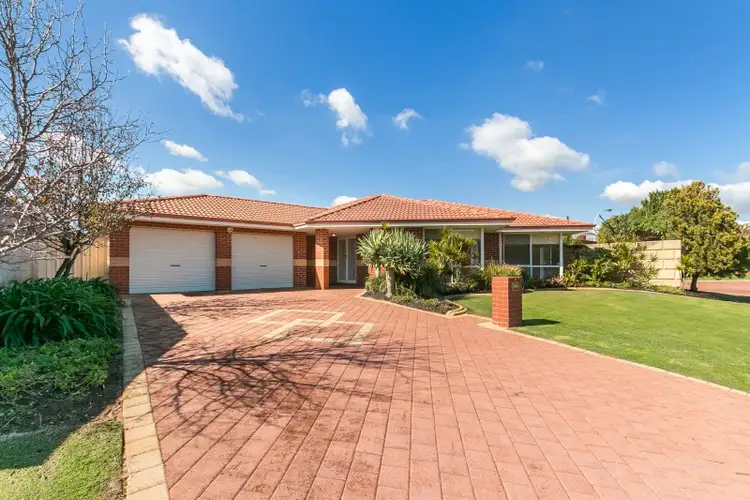 2 Picotee Mews, Coogee WA 6166