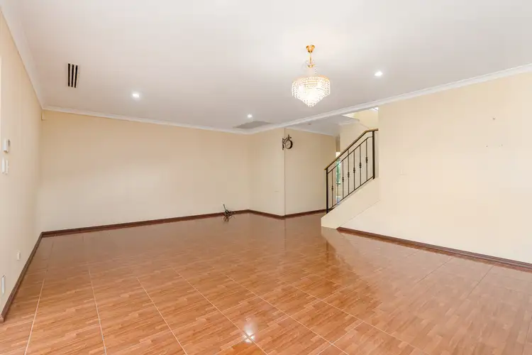 Third view of Homely house listing, 5 Weebill Way, Beeliar WA 6164