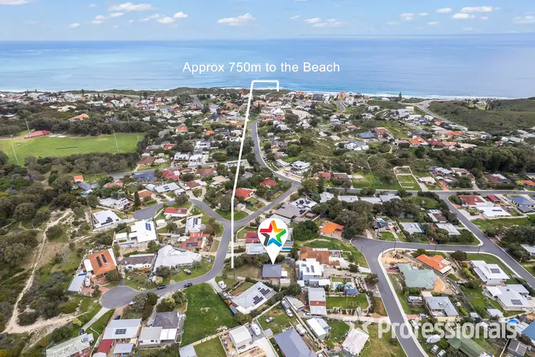 12 Galleon Place, Yanchep WA 6035