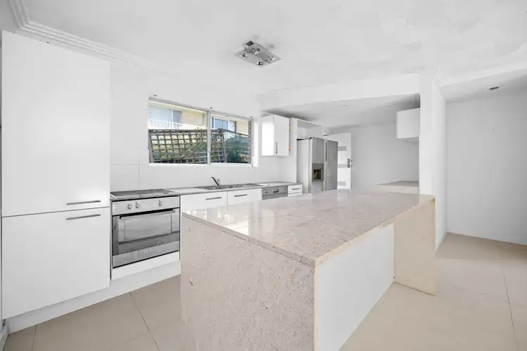 Sixth view of Homely unit listing, 2/83 Bayview Street, Runaway Bay QLD 4216